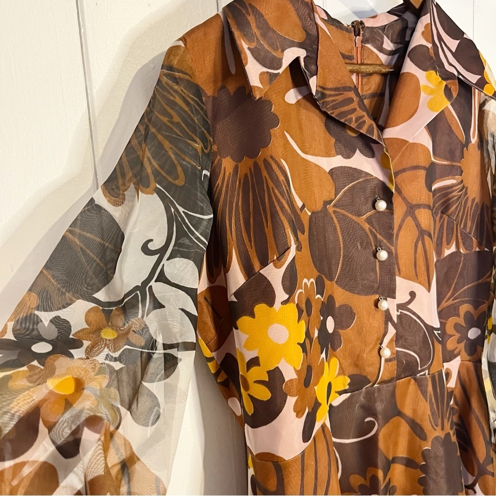 Vintage A Dress Town Original Brown Floral Maxi Dress. - Picture 2 of 10